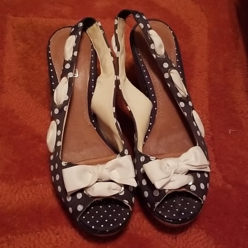 Pin-up sperry top- slider